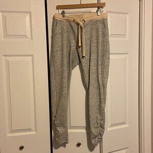 Evy's Tree French Terry Jogger Pant - Size Medium, Heathered Grey, Contrast Trim